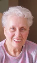 Breton Pâquet, Pauline