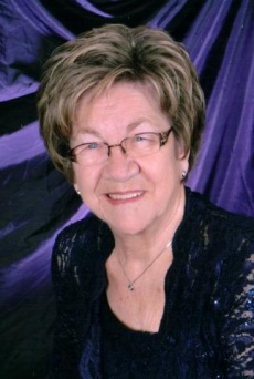 Monique Gagnon,  