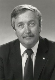 Harvey, Bernard